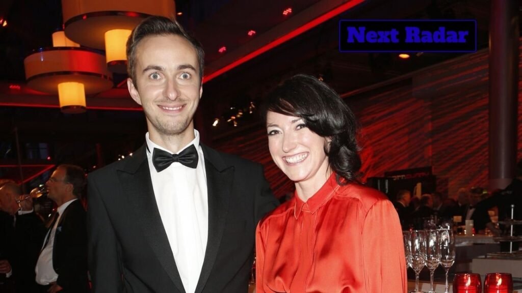 Jan Böhmermann Frau: Was ist über Ehe, Familie und Privatleben bekannt?
